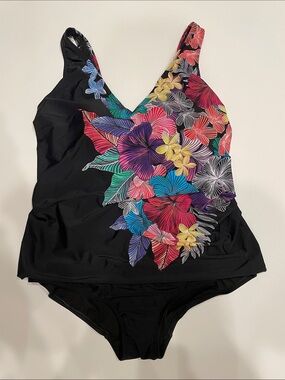 NWT - Swimsuits For All Black Floral One-Piece Tummy Control Swimsuit - Sz 20